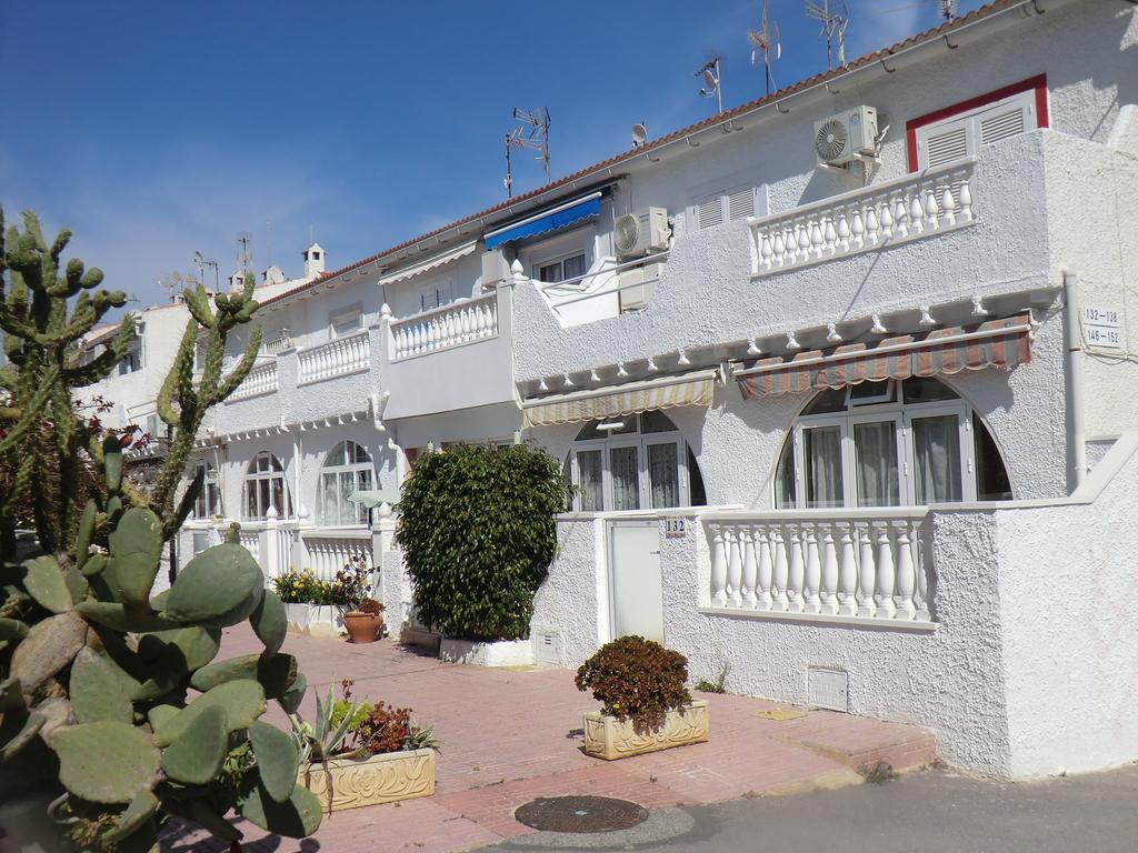 Casas Holiday - Playa La Mata 1トレビエハ エクステリア 写真