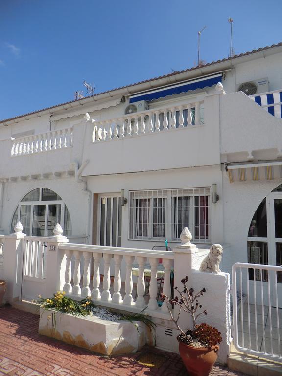 Casas Holiday - Playa La Mata 1トレビエハ エクステリア 写真