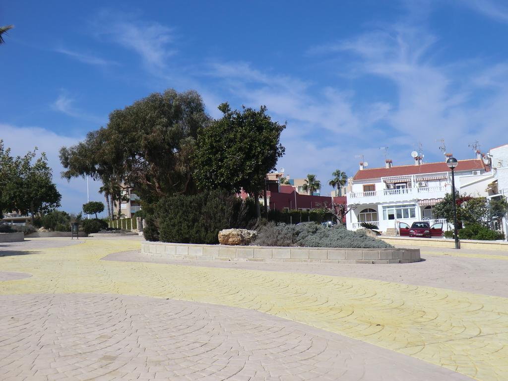 Casas Holiday - Playa La Mata 1トレビエハ エクステリア 写真